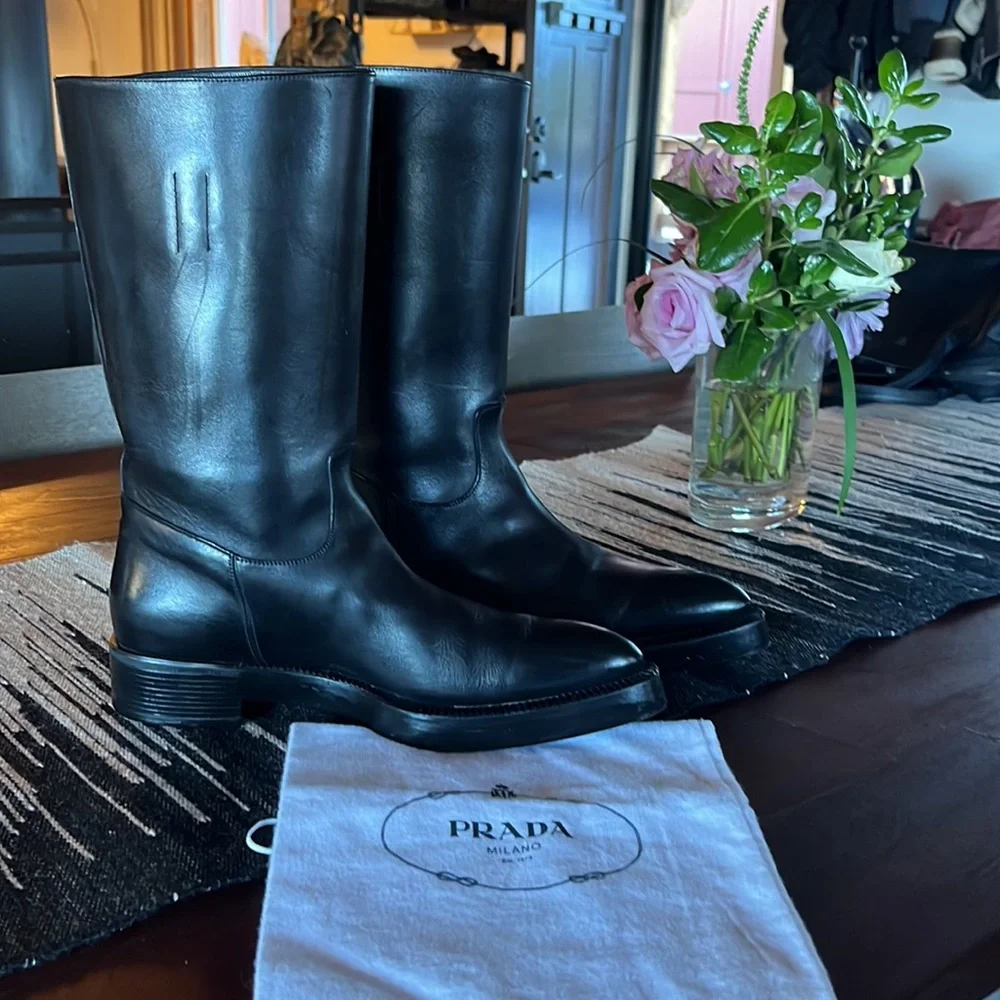 PRADA Pull-on Lug Leather Boots Size 39 - Picture 3 of 7